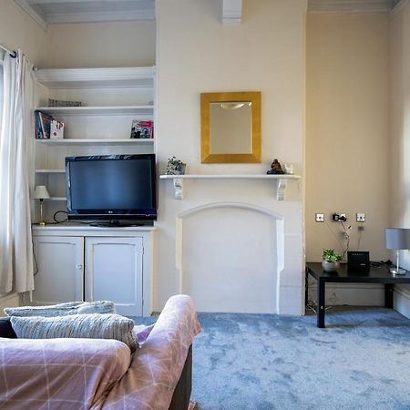 Centrally-Located Flat In Stunning Period Building Bristol Eksteriør bilde